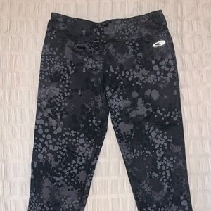 Champion Capri leggings! Size large (girls 10-12)